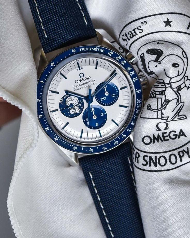 Ômega Speedmaster Silver Snoopy Anniversary Series