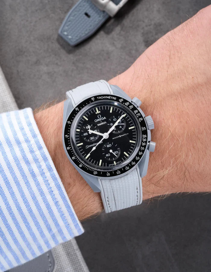 Premium Curved Rubber Strap - Gray