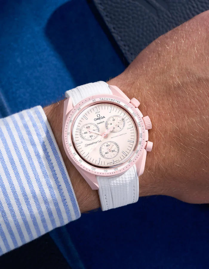 Premium Curved Rubber Strap - White