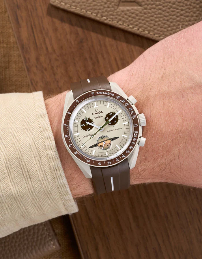 Curved Rubber Strap - Brown