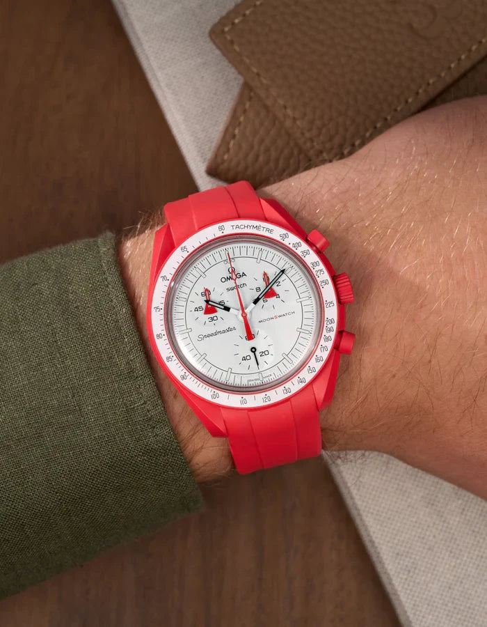 Curved Rubber Strap - Red