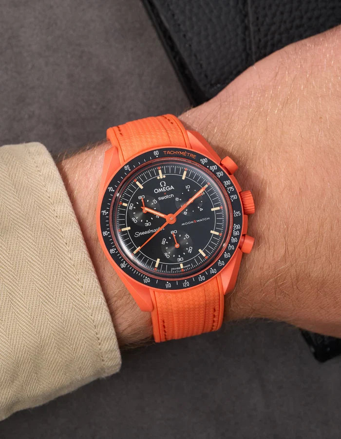 Premium Curved Rubber Strap - Lava Orange